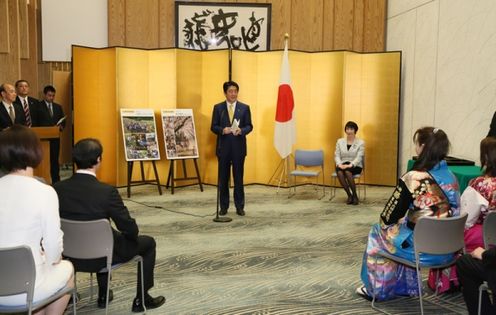 Photograph of the Prime Minister delivering an address