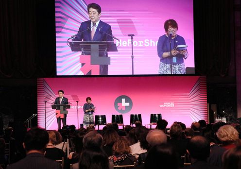 Photograph of the Prime Minister delivering a speech at the HeForShe IMPACT 10x10x10 Parity Report Launch Event (2)