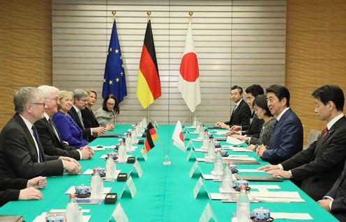 Photograph of the Japan-Germany Summit Meeting