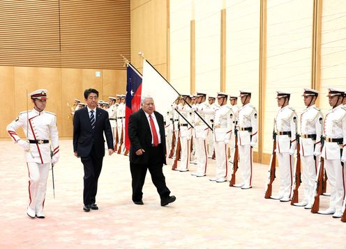 Photograph of the ceremony by the guard of honor