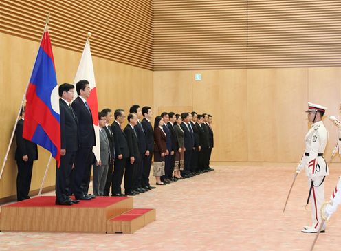 Photograph of the salute and the guard of honor ceremony