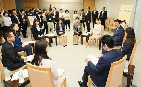 Photograph of the Prime Minister delivering an address