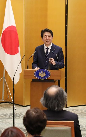 Photograph of the Prime Minister delivering an address