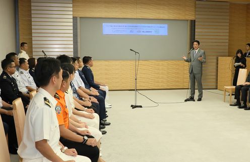 Photograph of the Prime Minister receiving the courtesy call