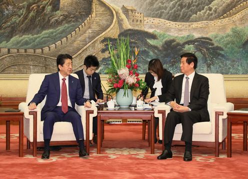 Photograph of the meeting with the Chairman of the Standing Committee of the National People's Congress of China