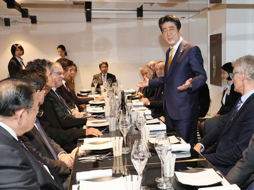 Photograph of the dinner with representatives of Japonismes