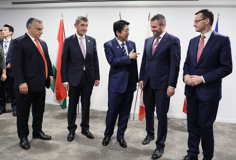 Photograph of the V4 plus Japan Summit Meeting