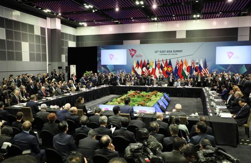 Photograph of Prime Minister Abe attending the East Asia Summit