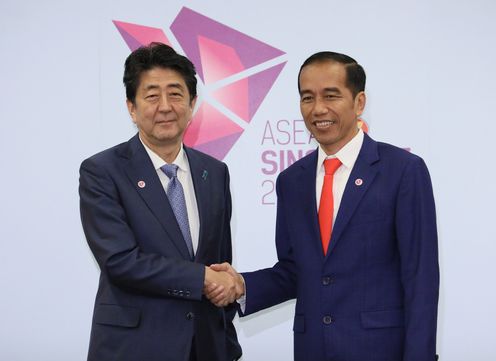 Photograph of the Japan-Indonesia Summit Meeting