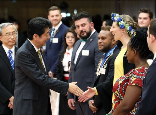 Photograph of the Prime Minister receiving the courtesy call