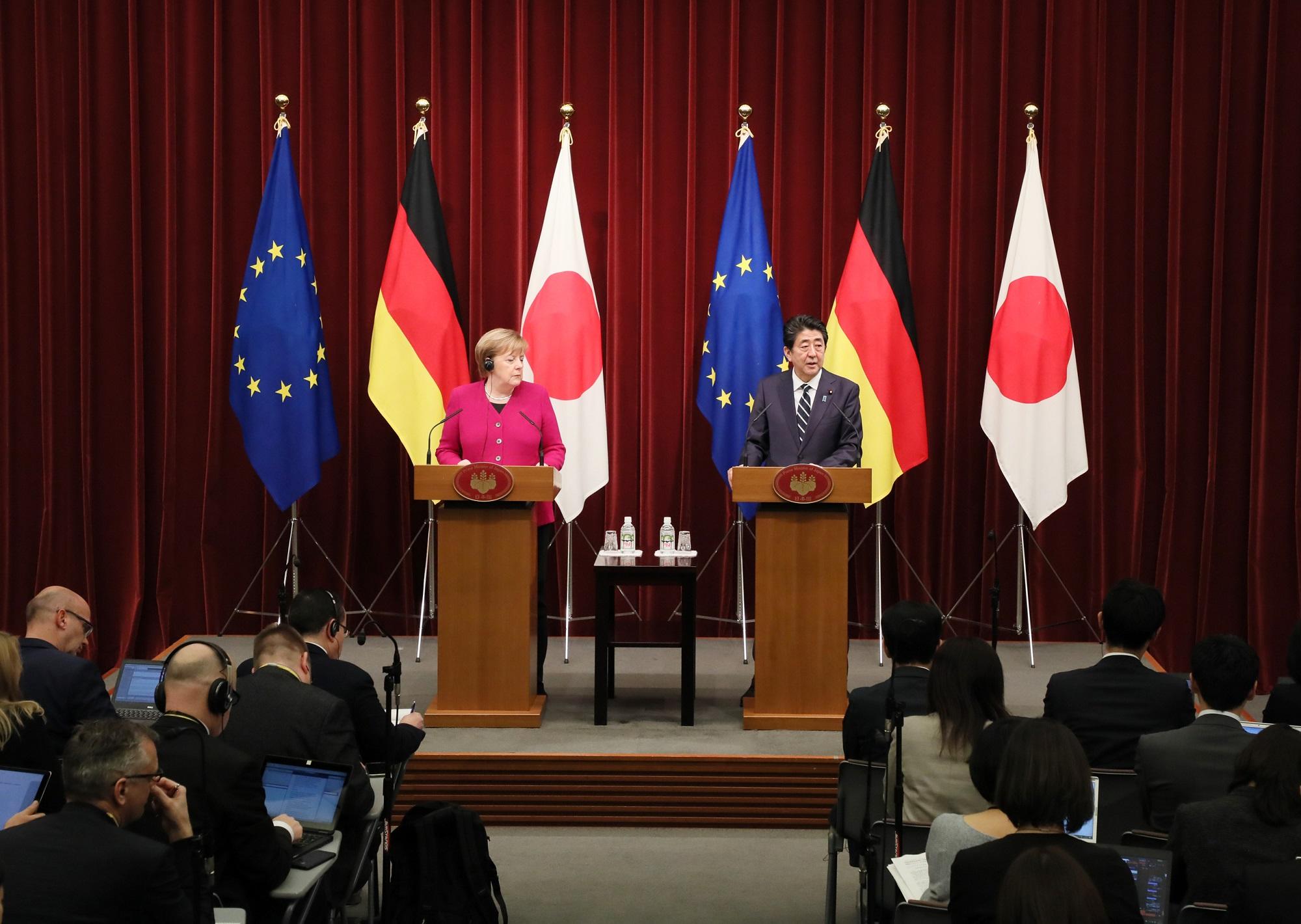 Photograph of the Japan-Germany joint press conference