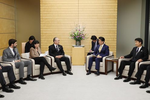 Photograph of the Prime Minister receiving the courtesy call