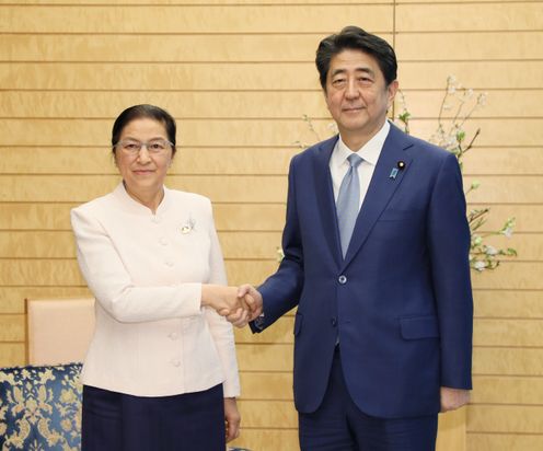 Photograph of the Prime Minister receiving the courtesy call