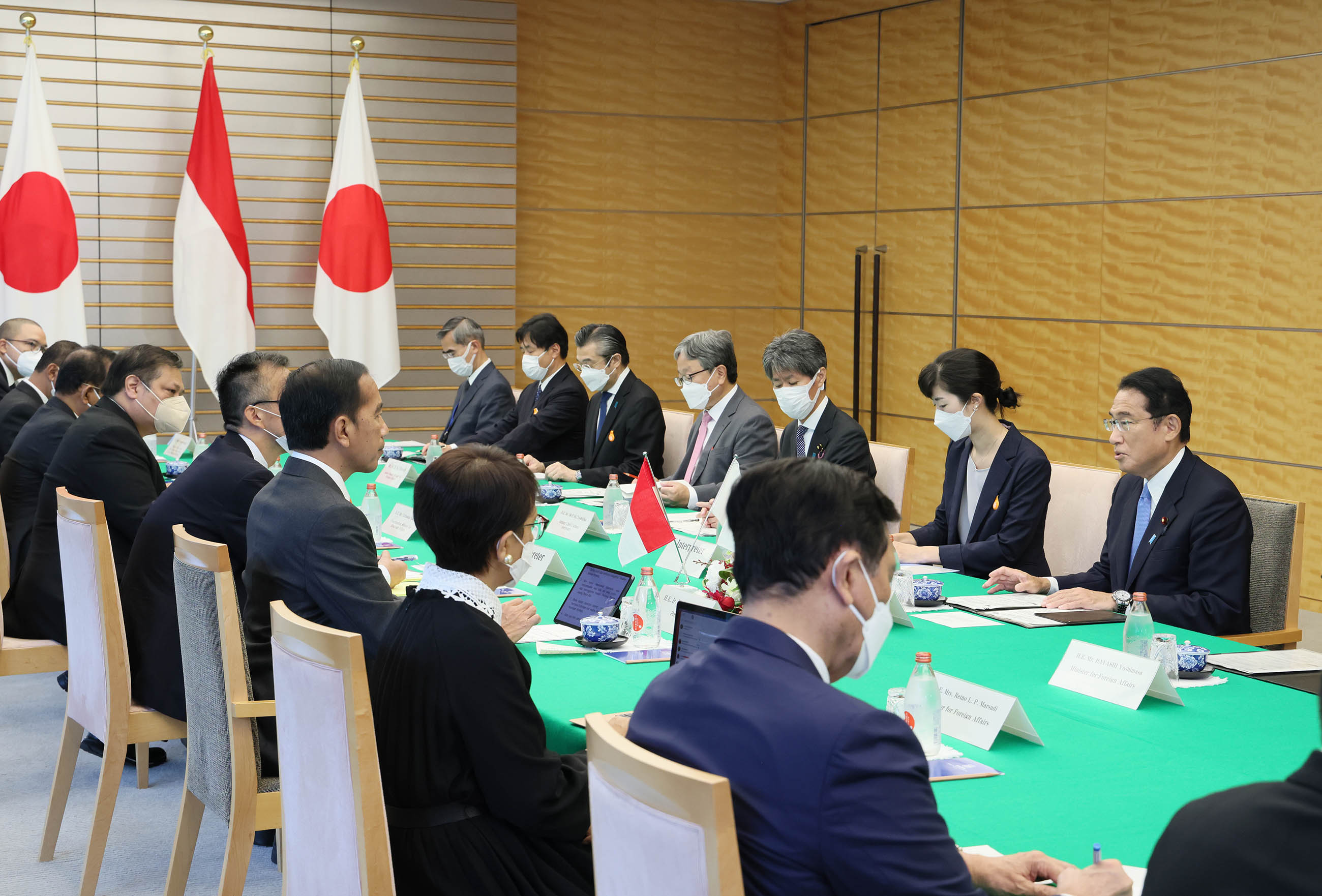 Photograph of the Japan-Indonesia Summit Meeting (4)