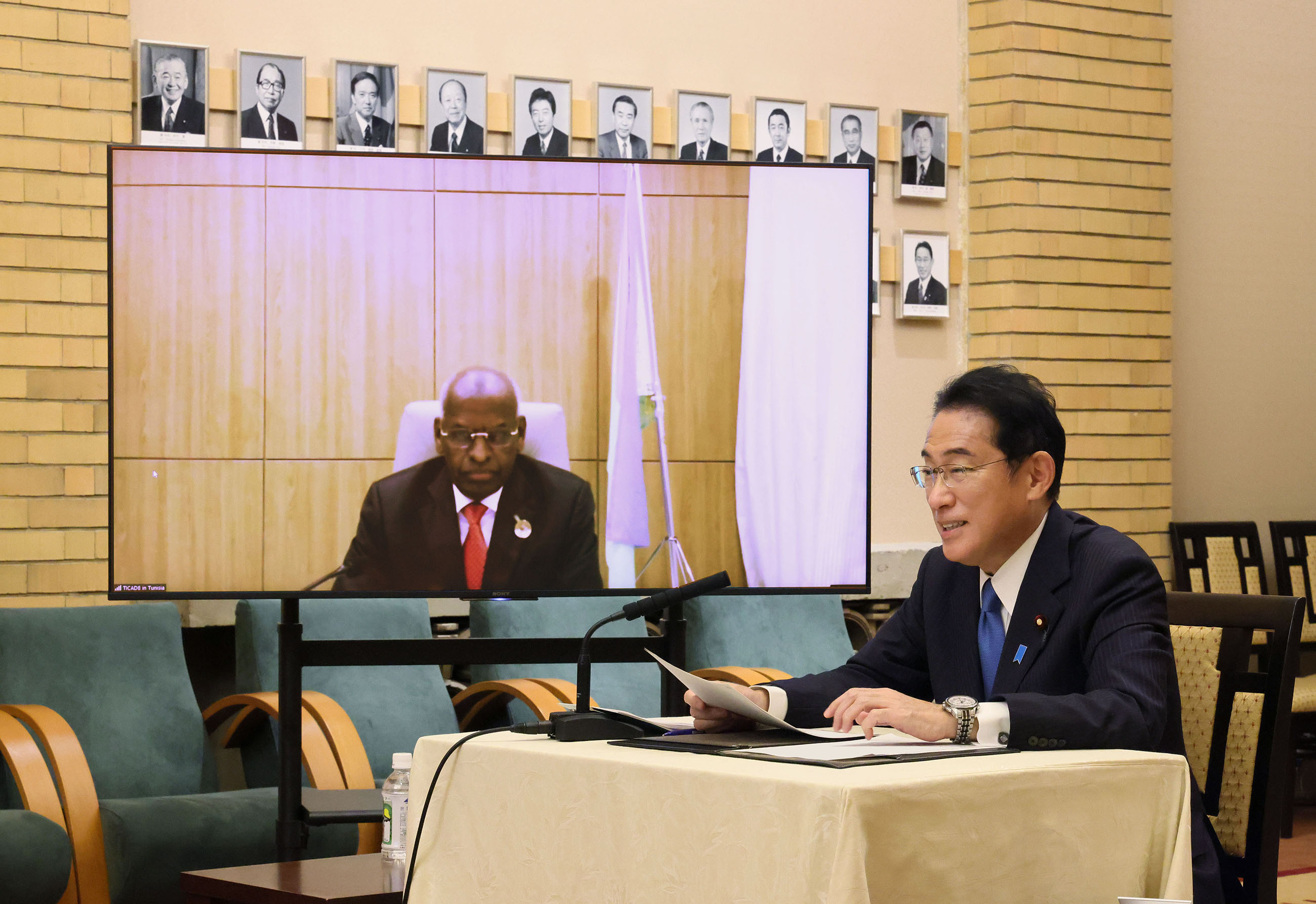 Photograph of the Japan-Djibouti Video Summit Meeting (1)