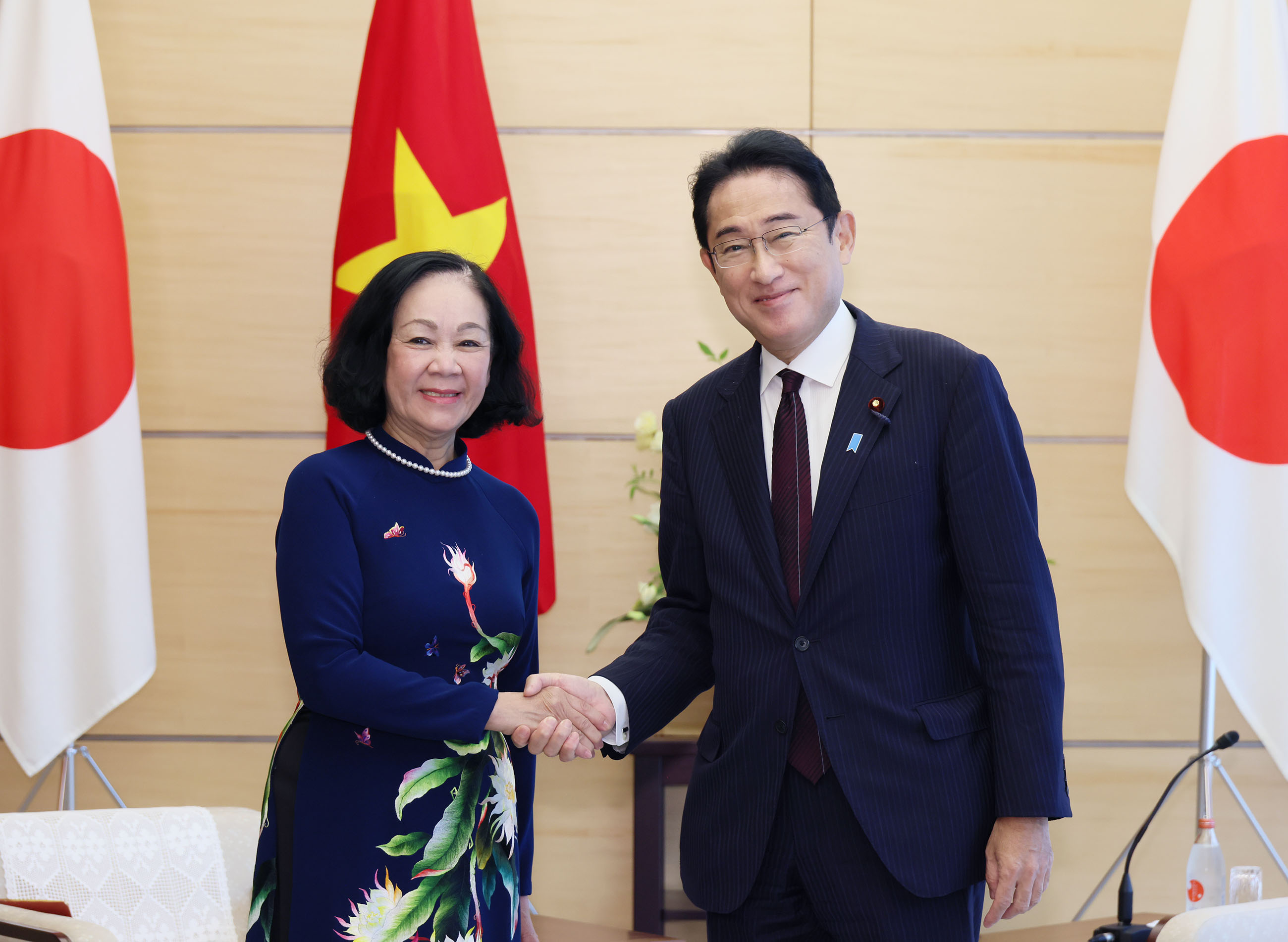 Courtesy Call from the Head of Party Central Committee's Organization Commission and Chairwoman of the Viet Nam–Japan Parliamentary Friendship Association