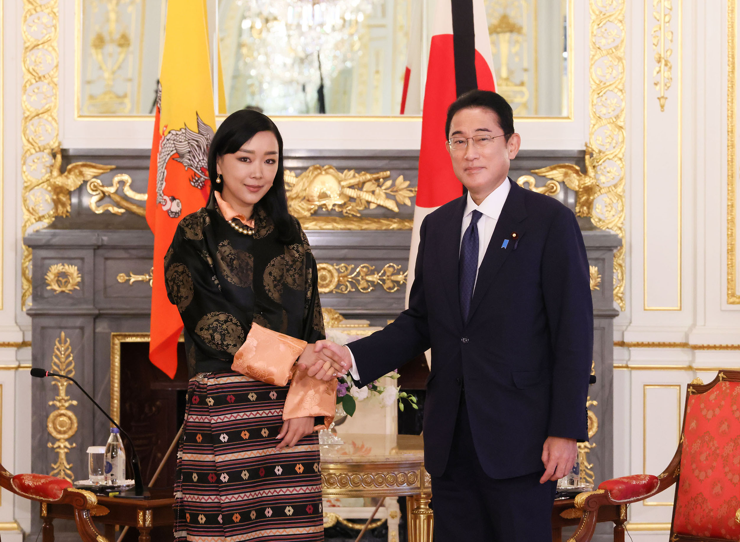 Photograph of the Prime Minister holding a meeting with Princess Sonam Dechan Wangchuck of Bhutan (1)