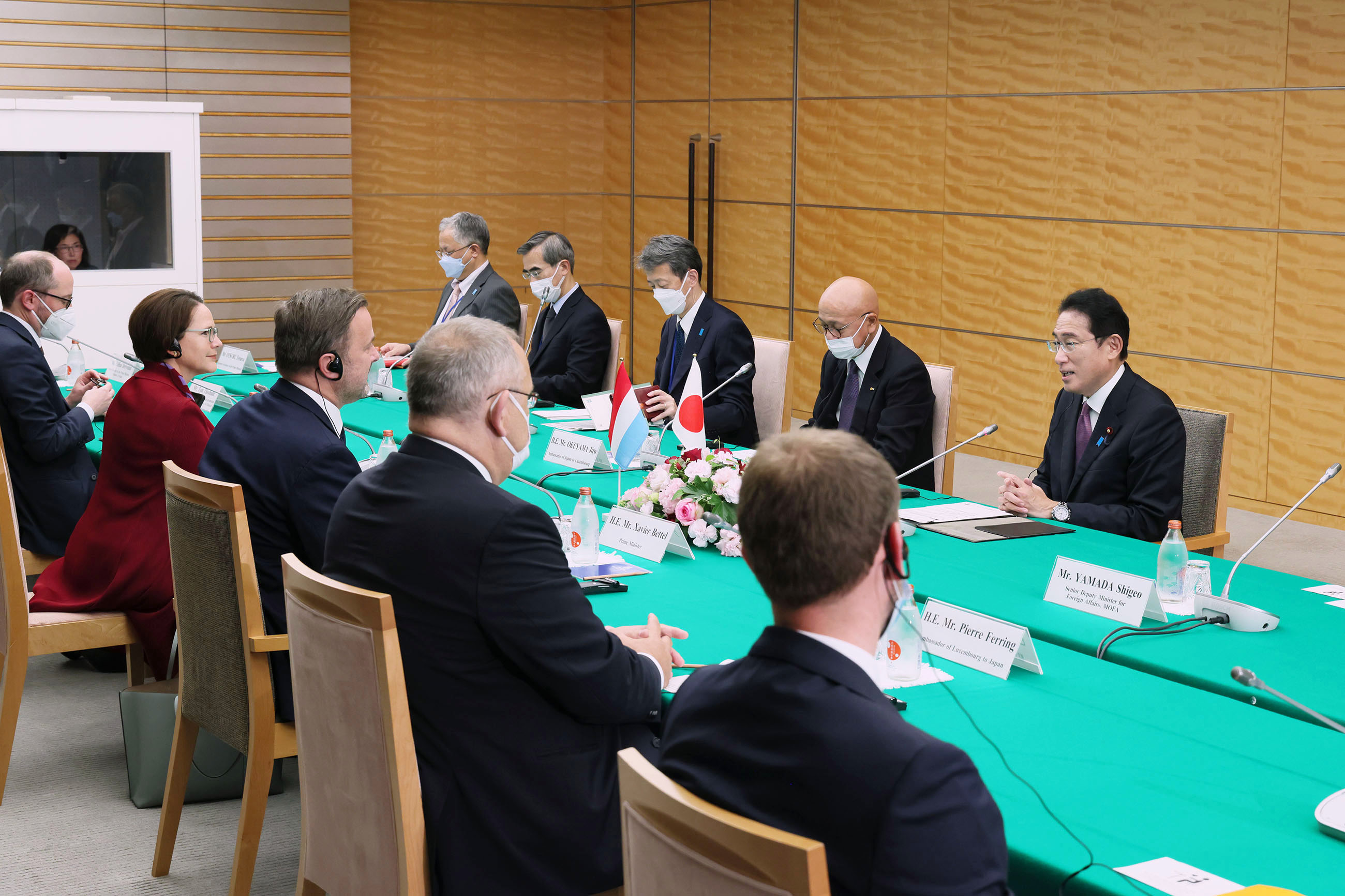 Photograph of the Japan-Luxembourg Summit Meeting (4)