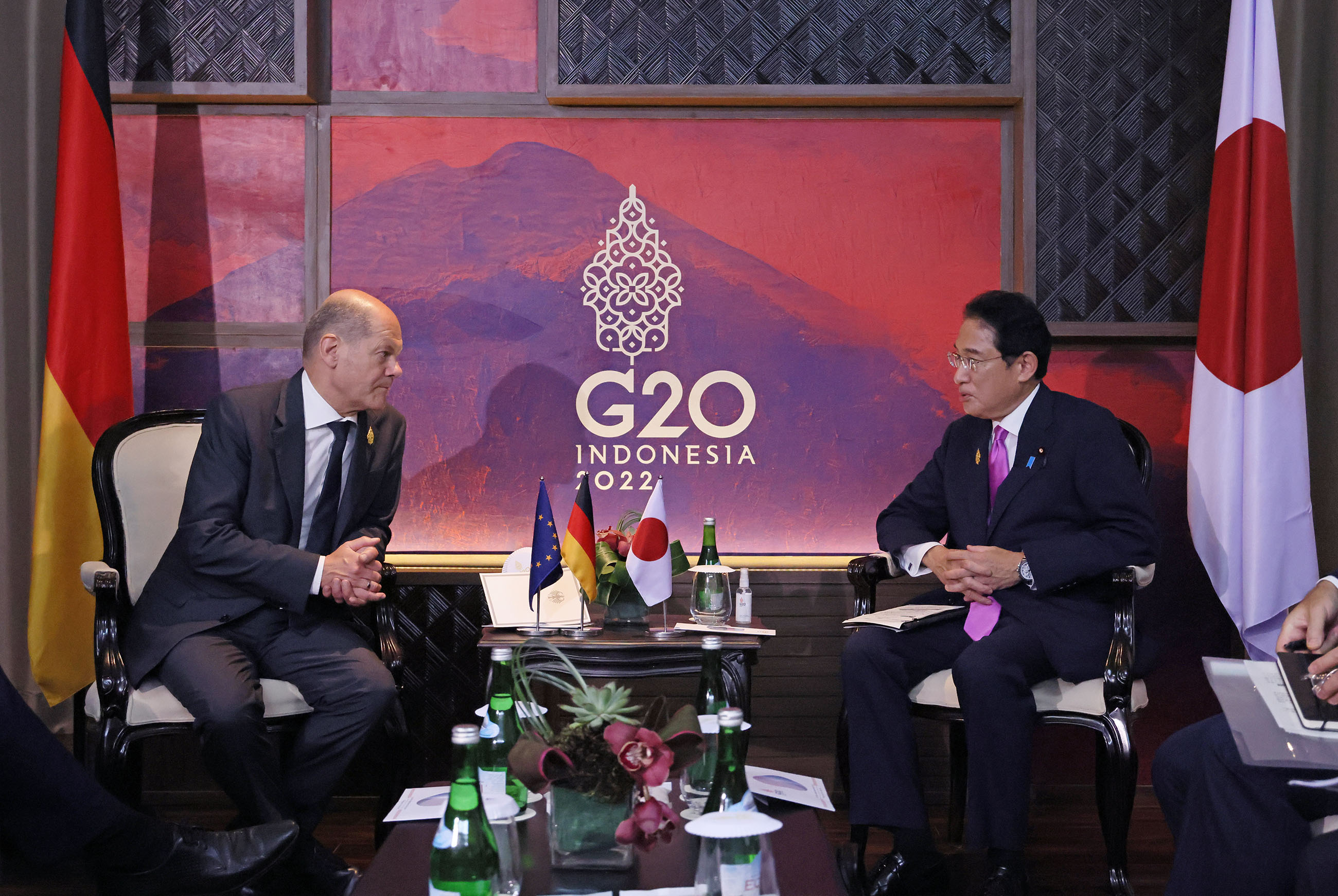 Prime Minister Kishida holding a summit meeting with German Chancellor Olaf Scholz (3)