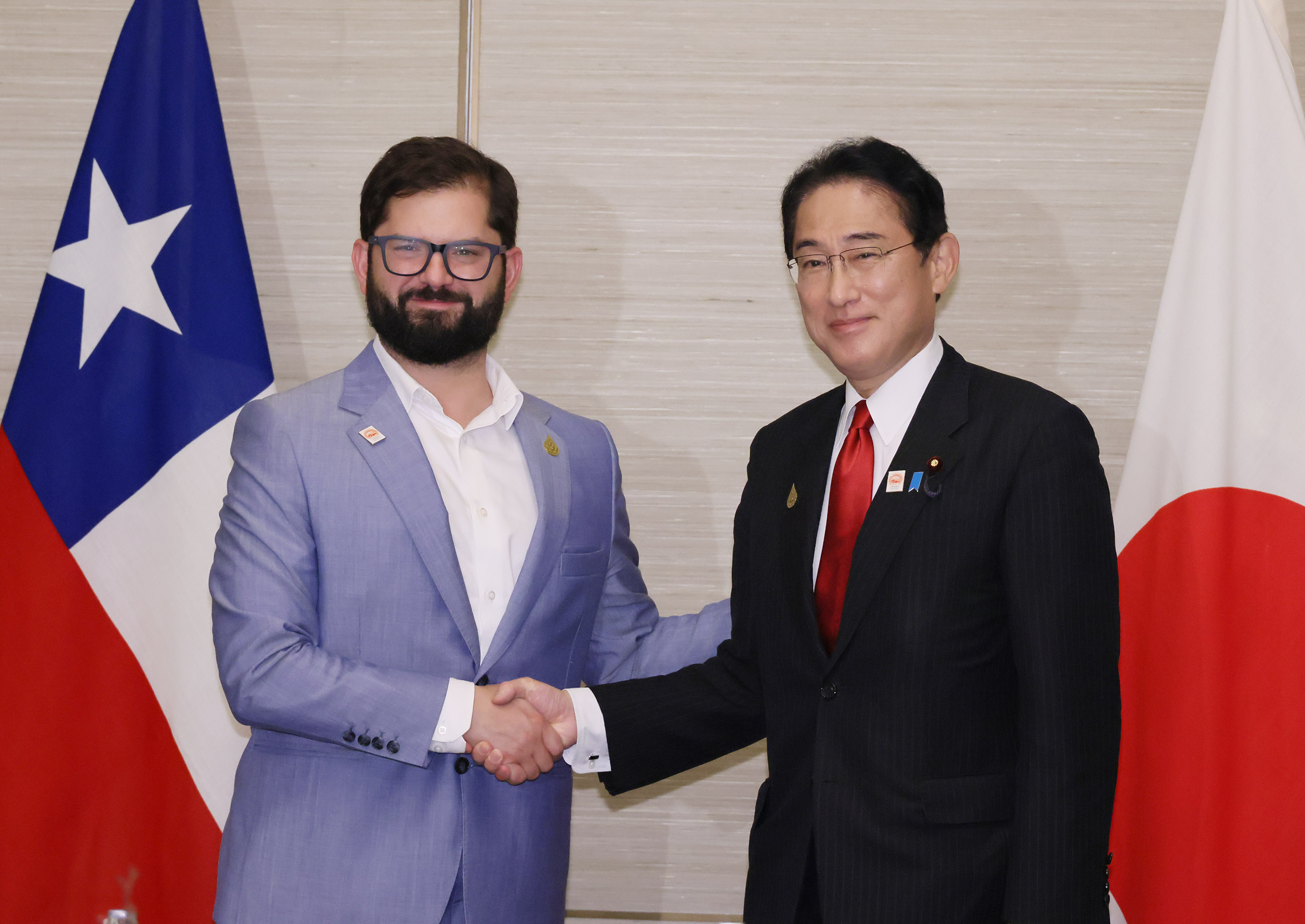 Japan-Chile summit meeting (1)