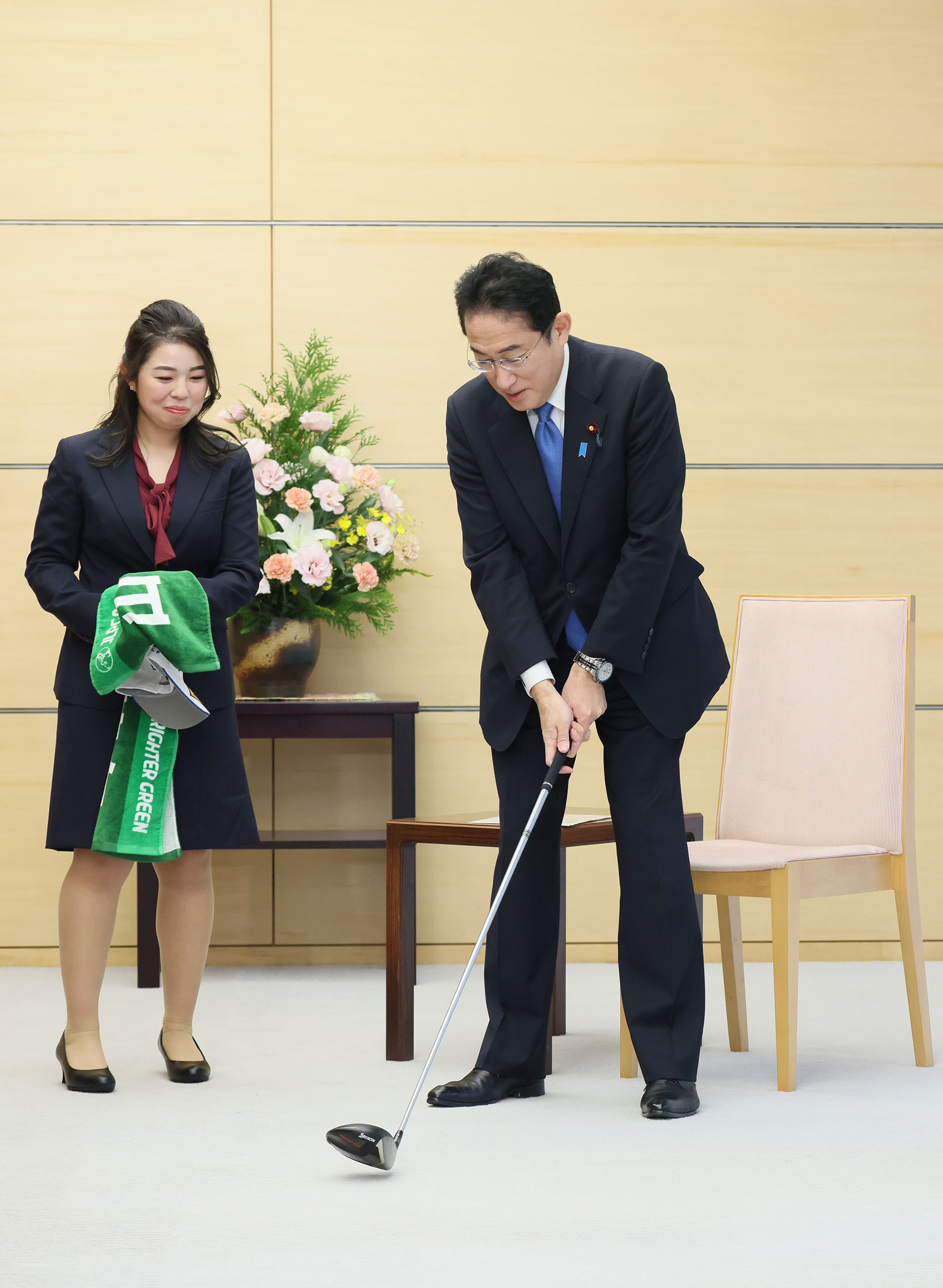 Prime Minister Kishida holding a meeting (2)