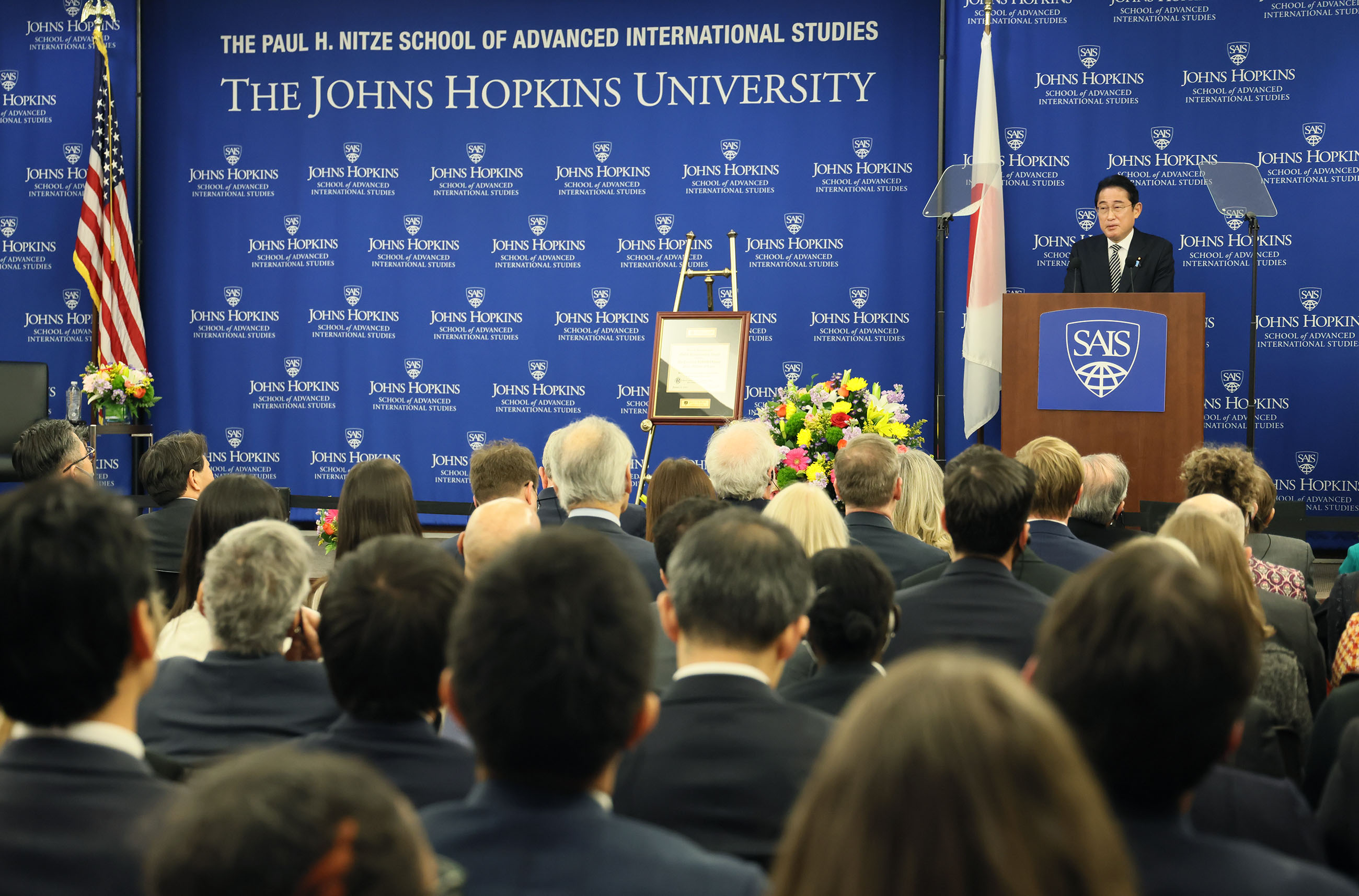 Prime Minister Kishida delivering a policy speech at Johns Hopkins SAIS (4)