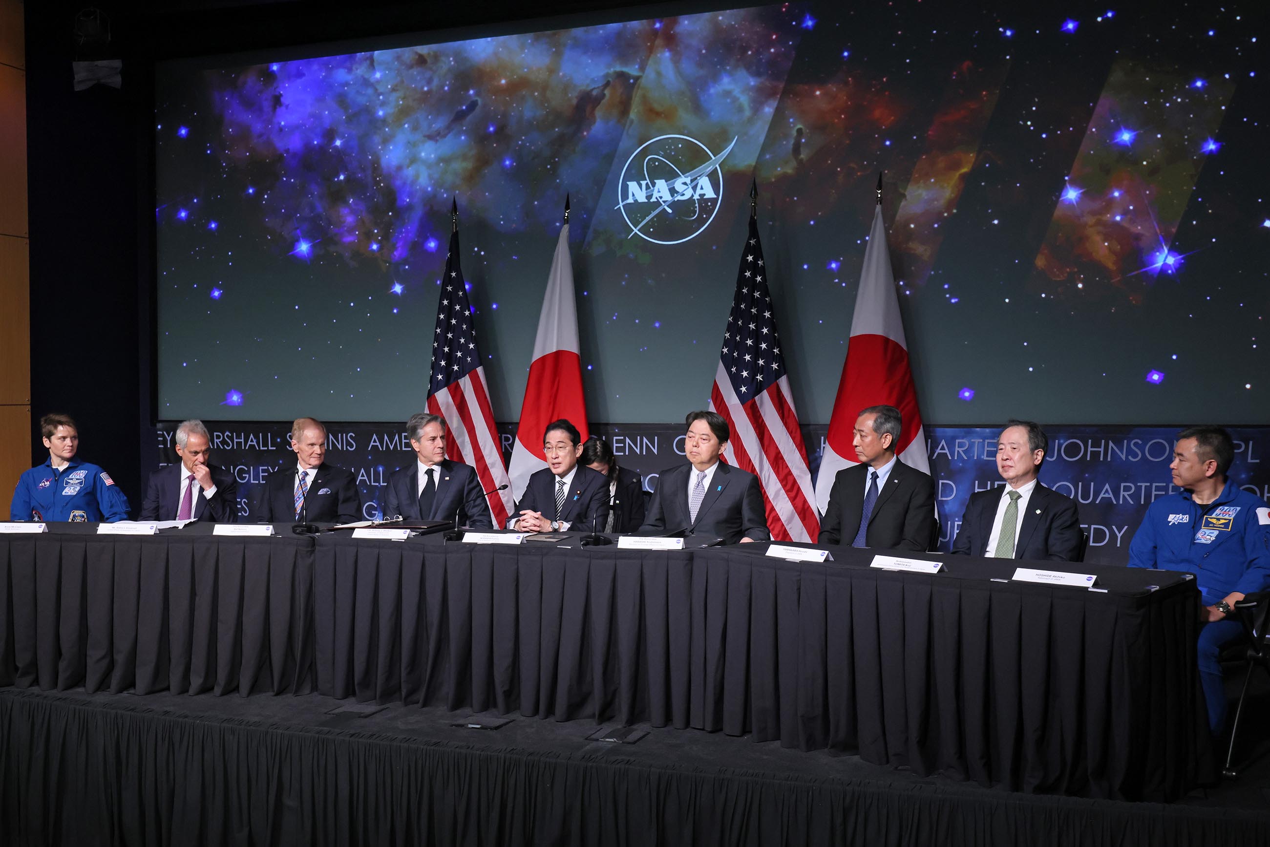 The Signing Ceremony of the Framework Agreement between Japan and the United States of America for Cooperation in the Exploration and Use of Outer Space (1)