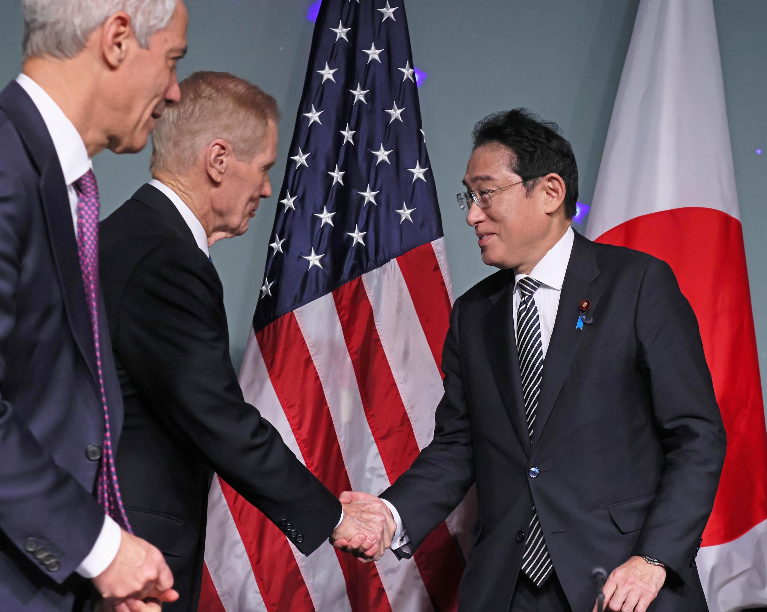 The Signing Ceremony of the Framework Agreement between Japan and the United States of America for Cooperation in the Exploration and Use of Outer Space (6)