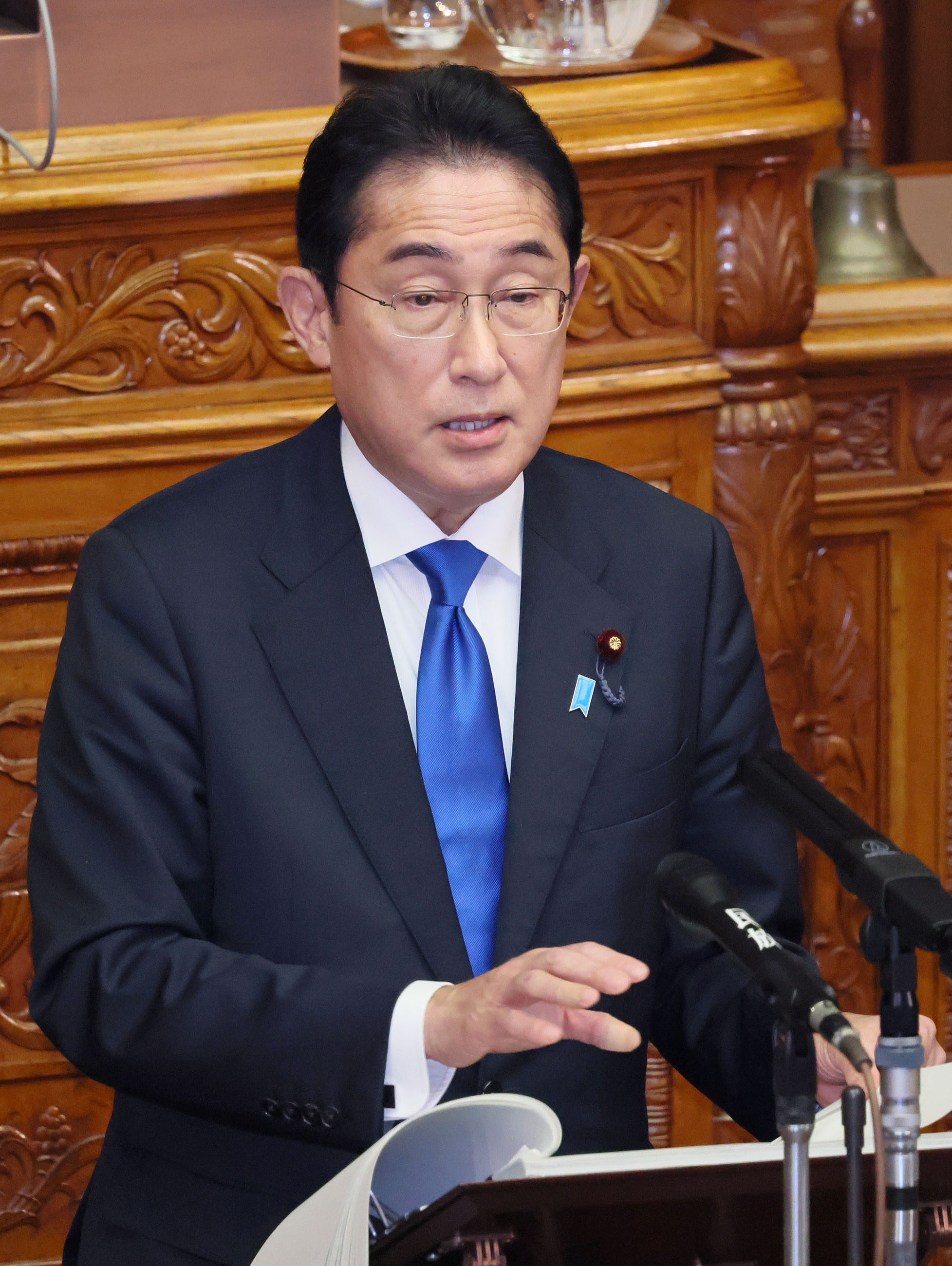 Prime Minister Kishida delivering a policy speech during the plenary session of the House of Councillors (2)