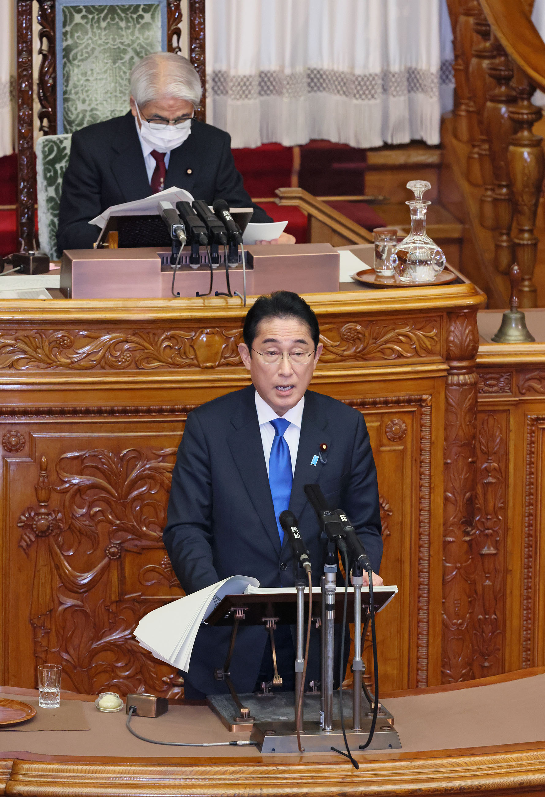 Prime Minister Kishida delivering a policy speech during the plenary session of the House of Councillors (3)