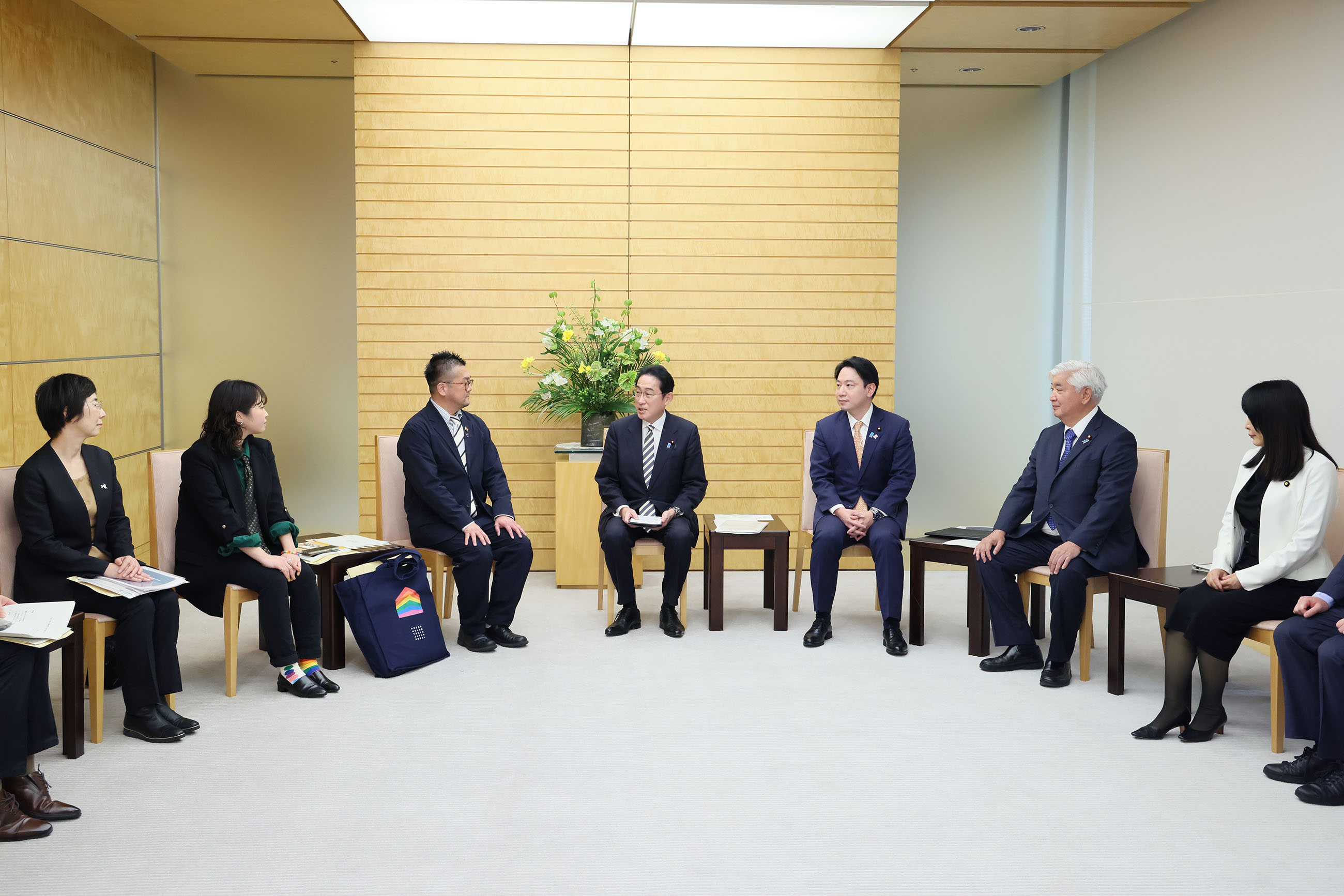 Prime Minister Kishida making a statement  (2)