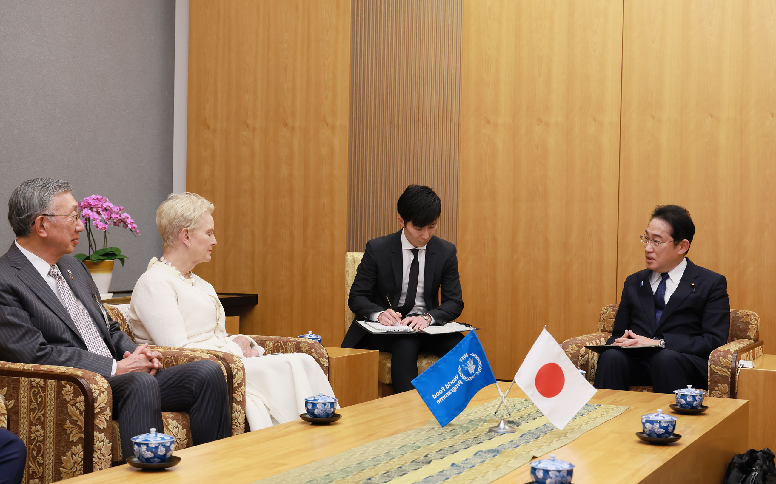 Prime Minister Kishida receiving a courtesy call (
