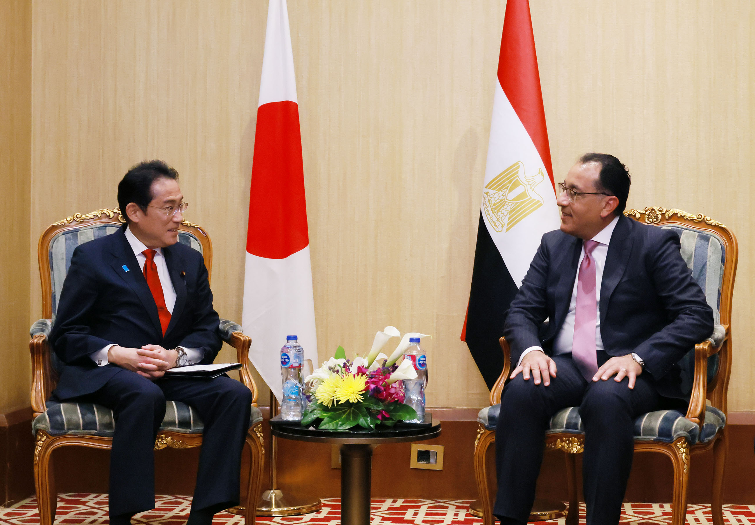 Talk between Prime Minister Kishida and Prime Minister Madbouly