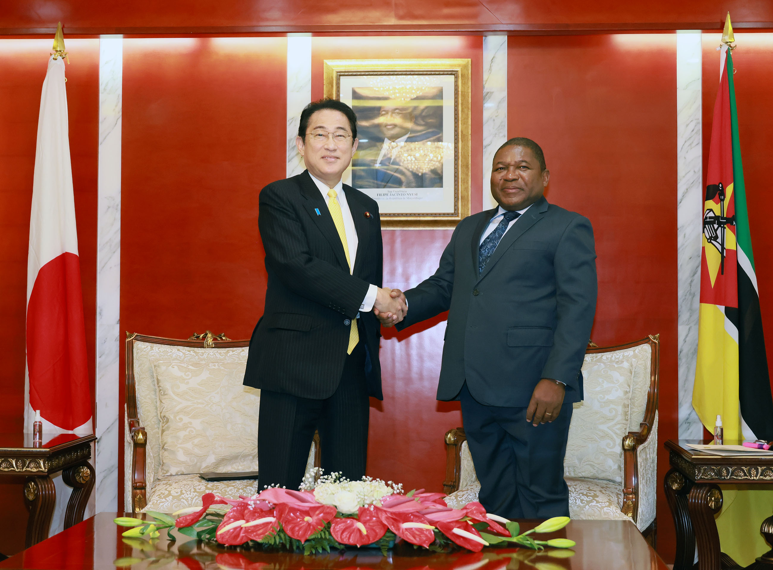 Japan-Mozambique Summit Meeting (1)