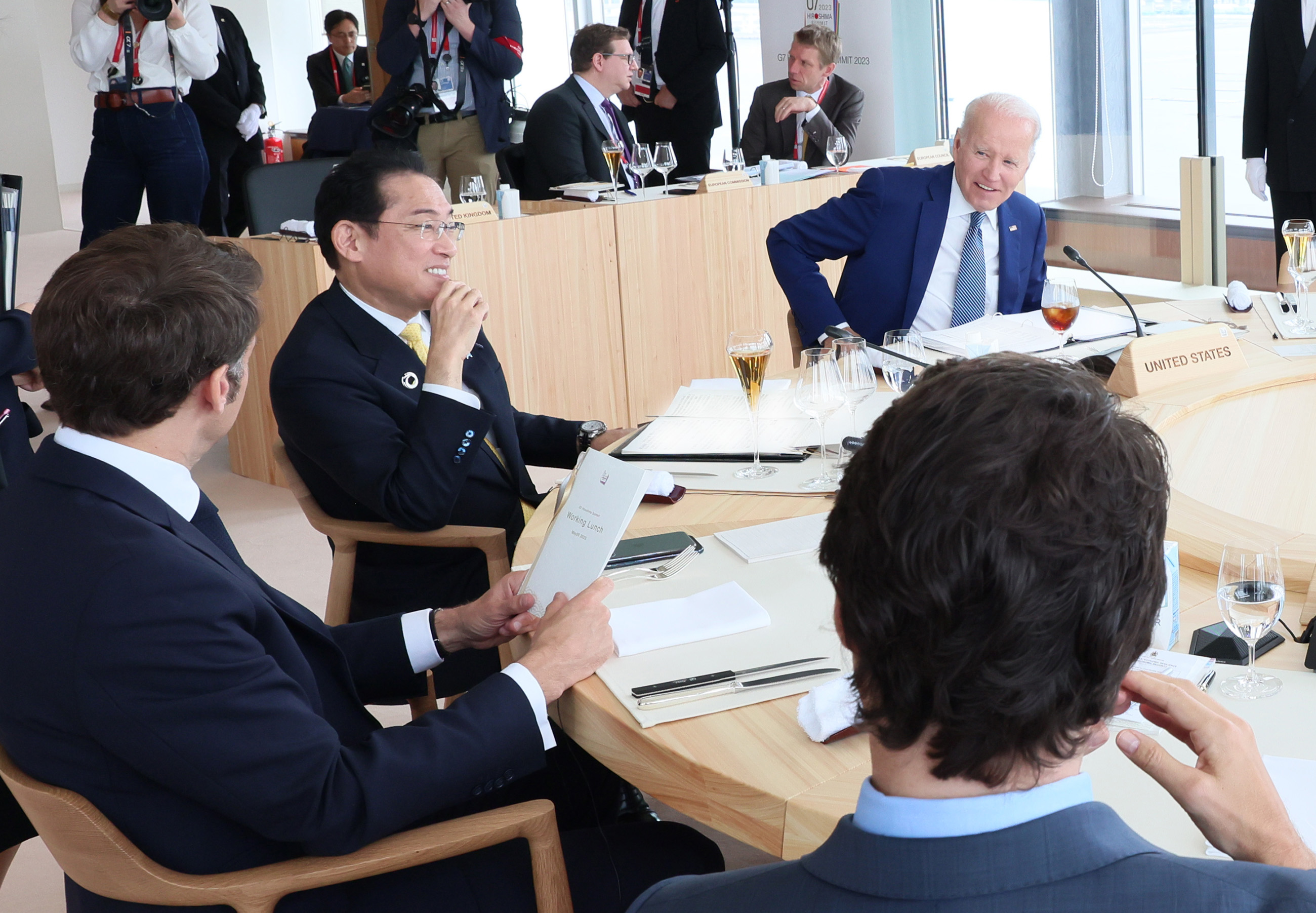 Prime Minister Kishida participating in Session 5 (3)