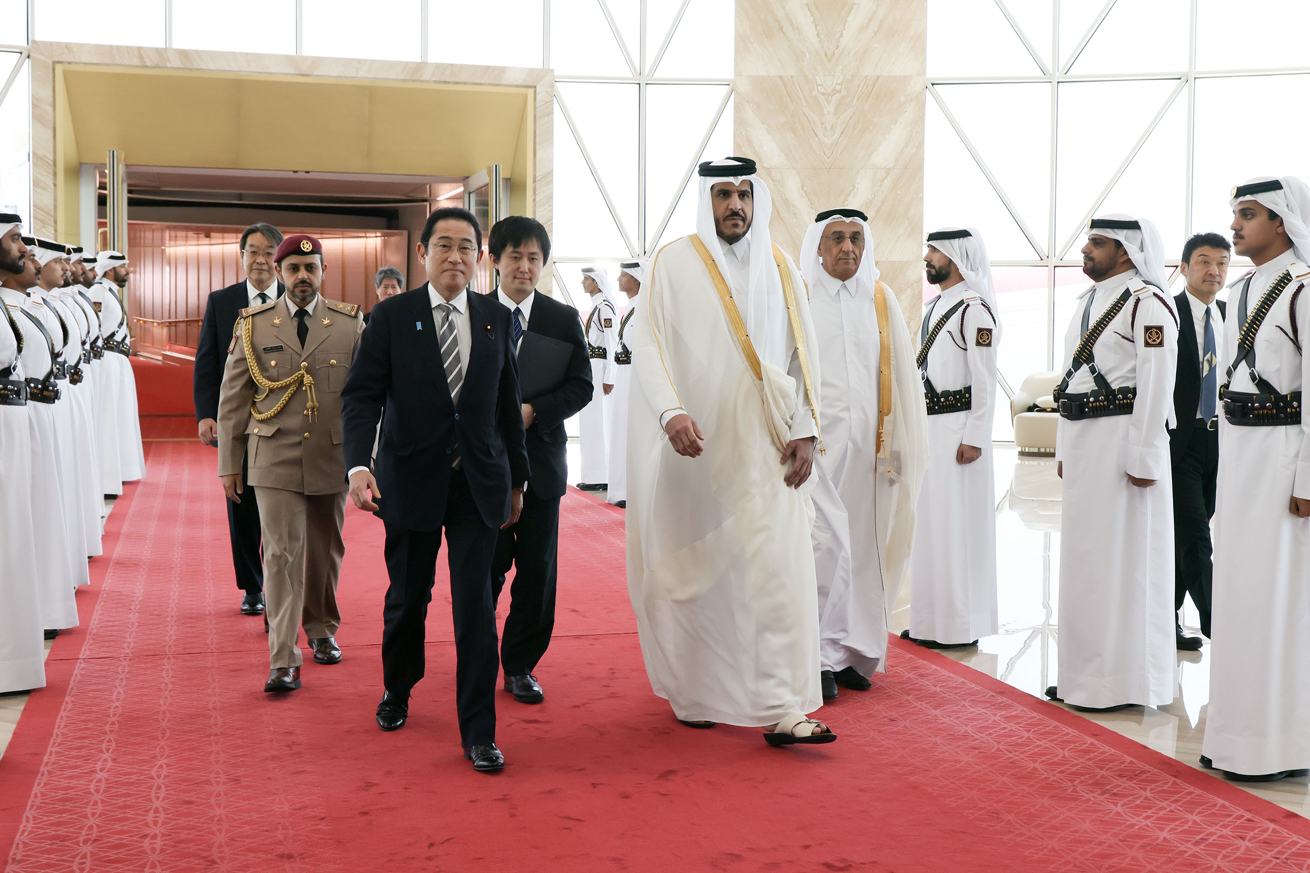 Prime Minister Kishida arriving in Qatar