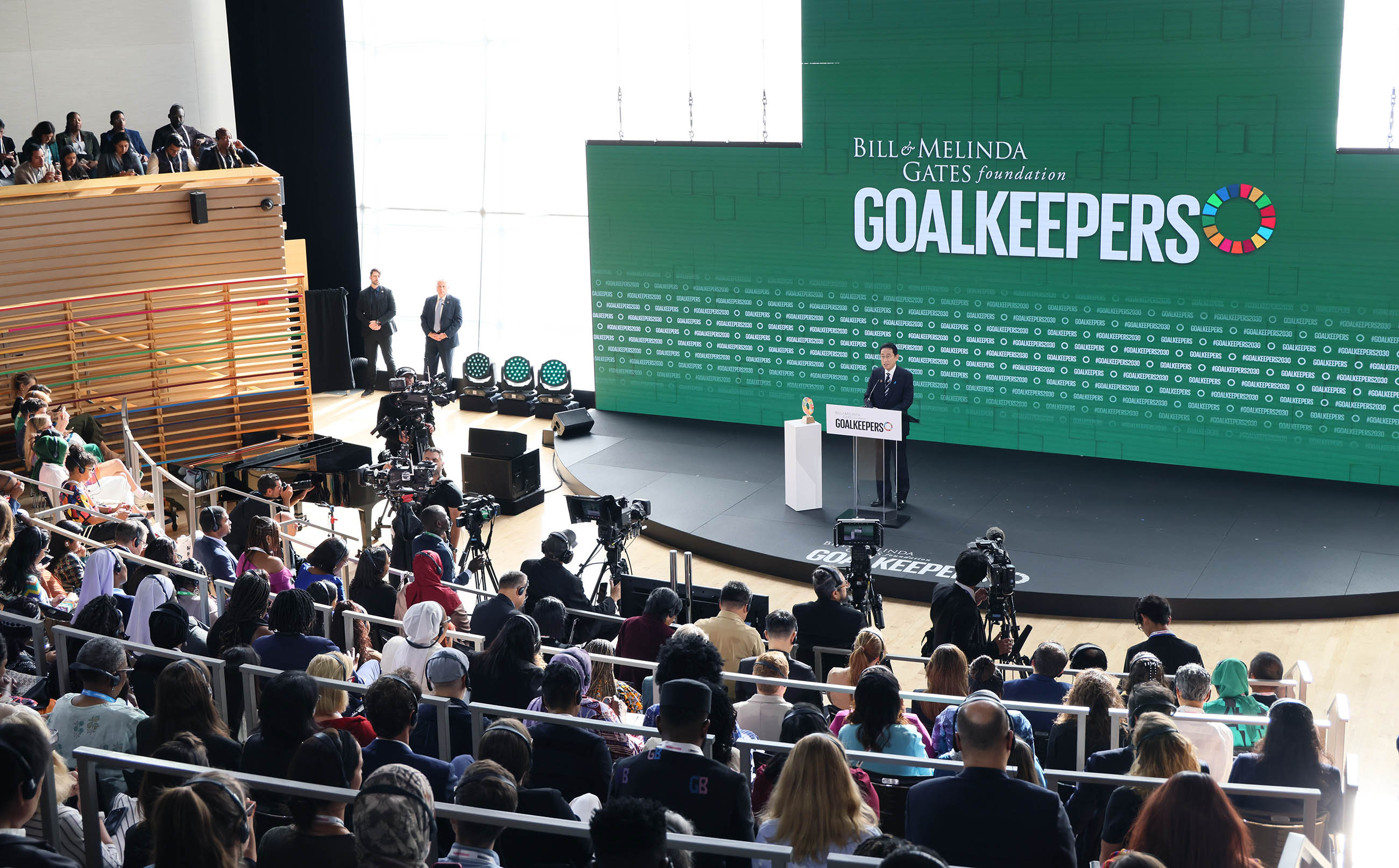 Prime Minister Kishida attending the Global Goalkeepers Award 2023 ceremony (5)