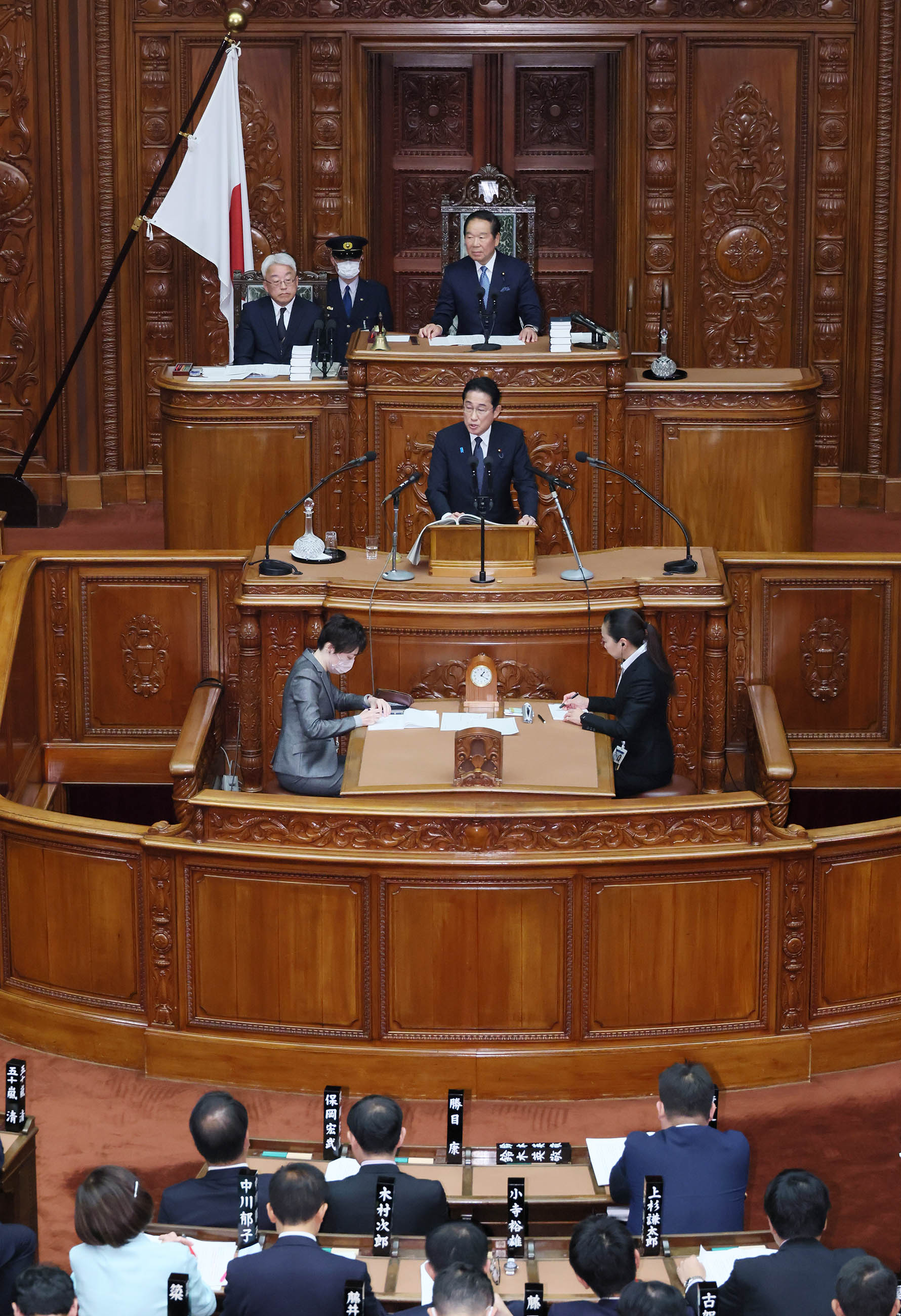 Prime Minister Kishida delivering a policy speech during the plenary session of the House of Representatives (6)