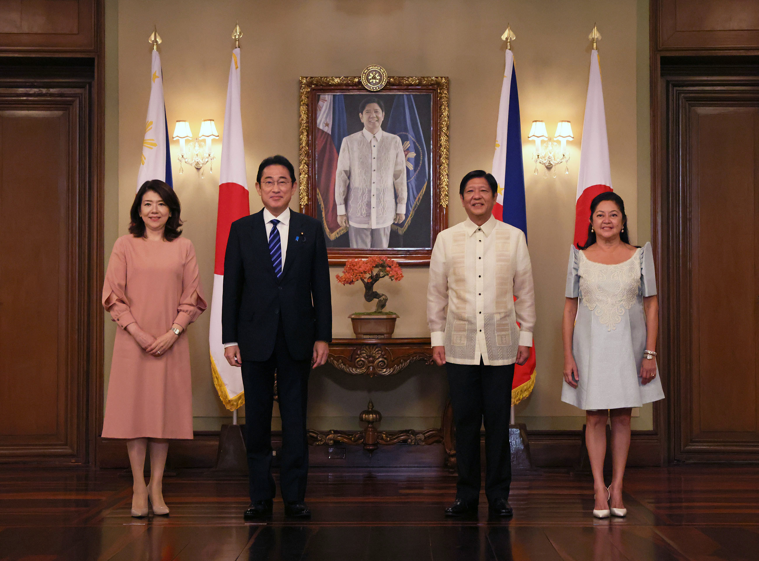 Banquet hosted by President Marcos (1)