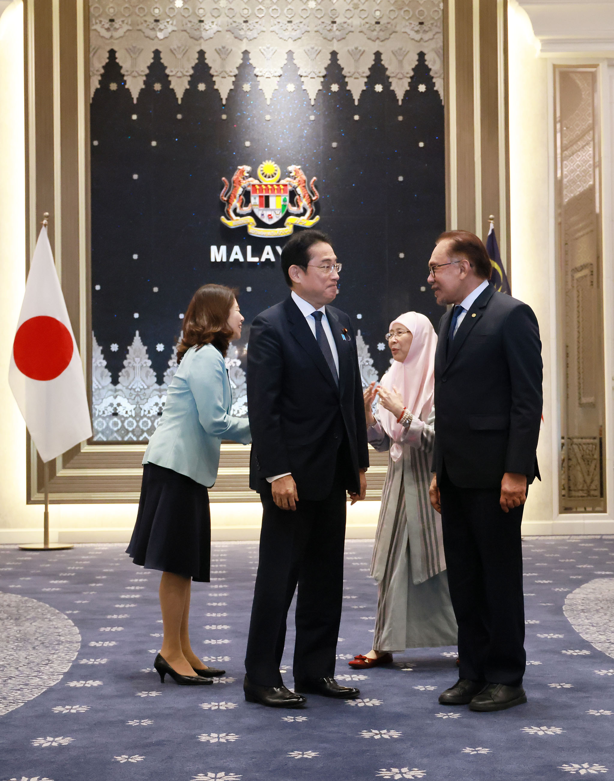 Mrs. Kishida attending a lunch hosted by by Prime Minister Anwar (10)