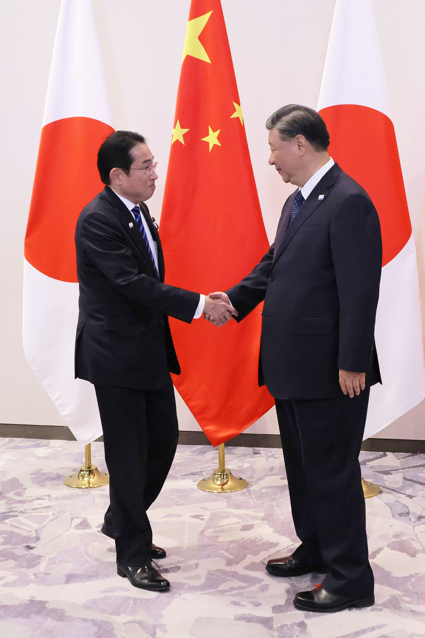 Japan-China Summit Meeting (1)