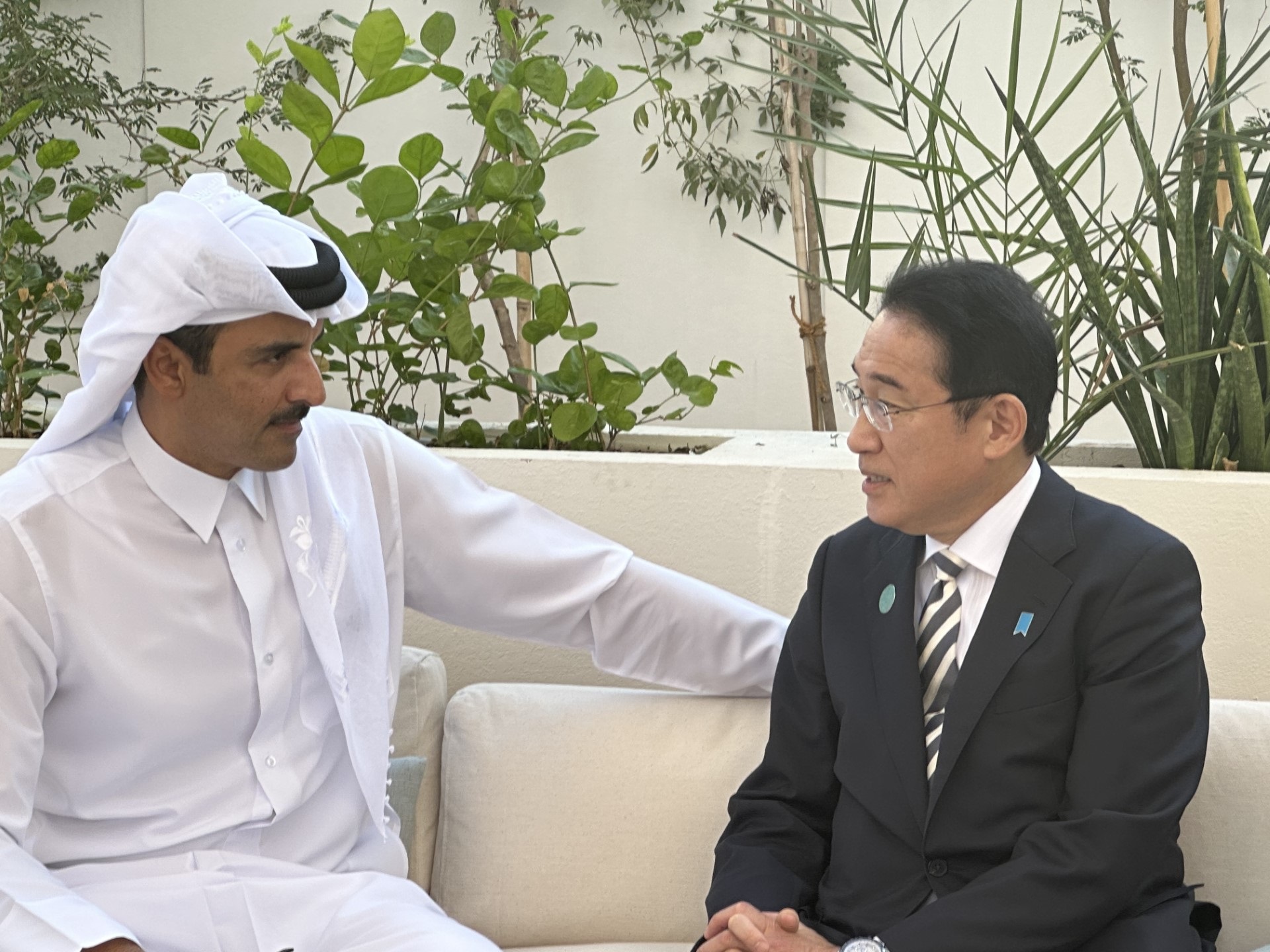 Japan-Qatar Summit Meeting 2 (Photo: Ministry of Foreign Affairs)
