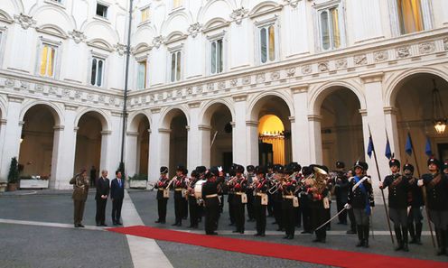 Photograph of the Prime Minister being welcomed by the President  of Italy (2)