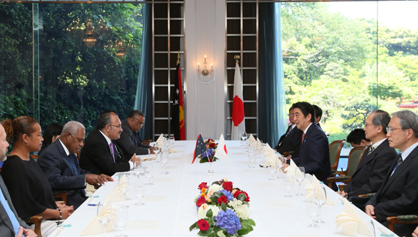 Photograph of the Japan-Papua New Guinea luncheon
