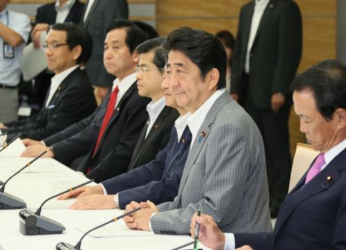 Photograph of the Prime Minister attending the meeting (1)