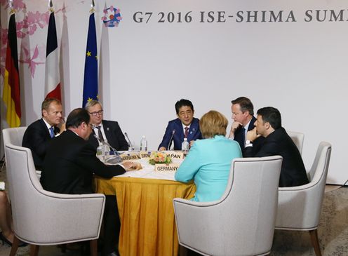 Photograph of the side event for the Japan-EU EPA/FTA