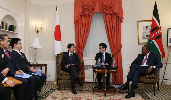 Photograph of the Japan-Kenya Summit Meeting