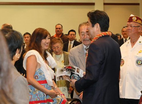 Photograph of the dinner banquet with people of Japanese descent (3)