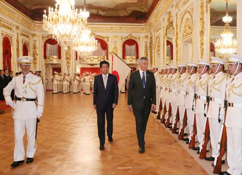 Photograph of the salute and the guard of honor