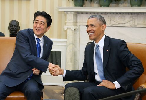 Photograph of the Japan-United States Summit Meeting (1)